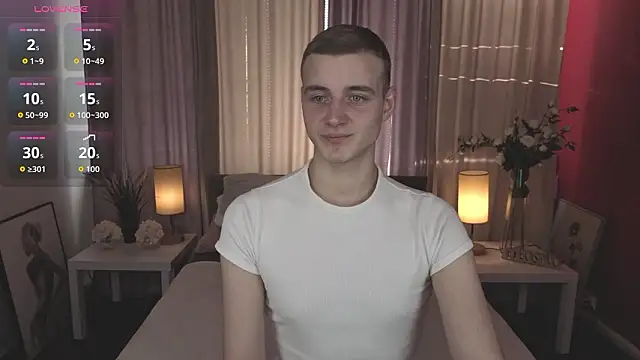 HereAlexColee online show from 10, 2, 2026