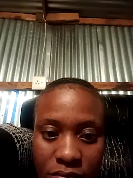 BBWQueenxx online show from 5, 2, 2026