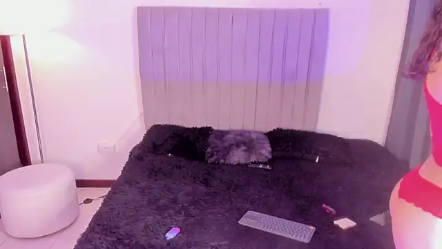 im tiffany  online show from 2, 3, 2026