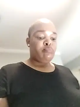 NAUGHTYSQUIRTER21 online show from 6, 2, 2026