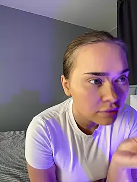 Snapshot of MonicaWestt chatting on 19, 2, 2026 MonicaWestt online show from 19, 2, 2026