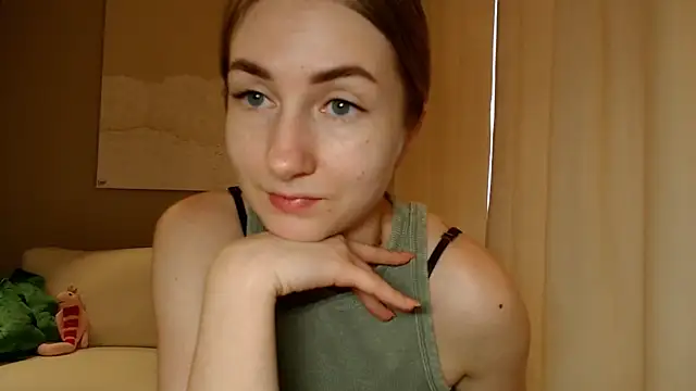 Snapshot of BluueSilk chatting on 28, 1, 2025 BluueSilk online show from 28, 1, 2025