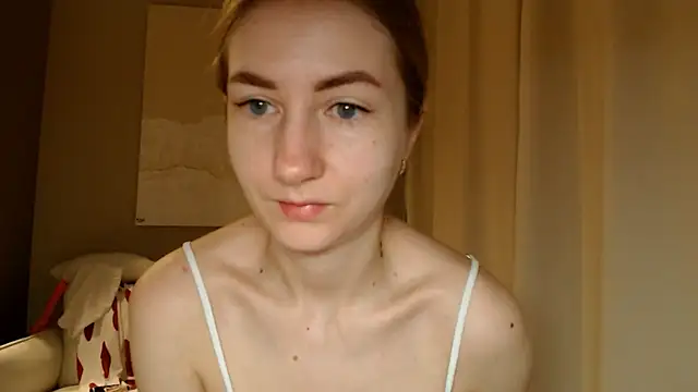 Snapshot of BluueSilk chatting on 6, 2, 2025 BluueSilk online show from 6, 2, 2025