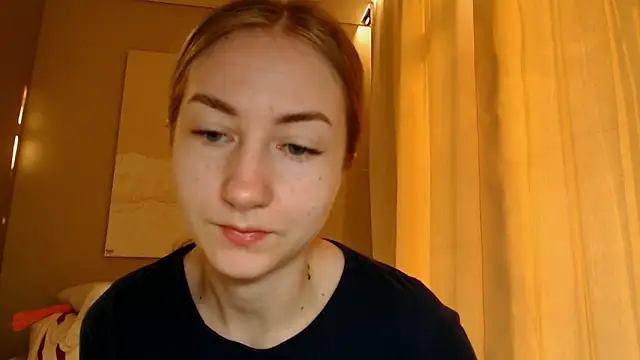 Snapshot of BluueSilk chatting on 10, 2, 2025 BluueSilk online show from 10, 2, 2025