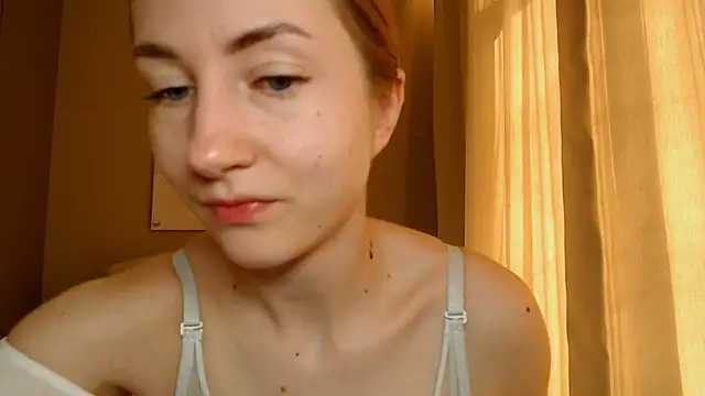 Snapshot of BluueSilk chatting on 10, 2, 2025 BluueSilk online show from 10, 2, 2025