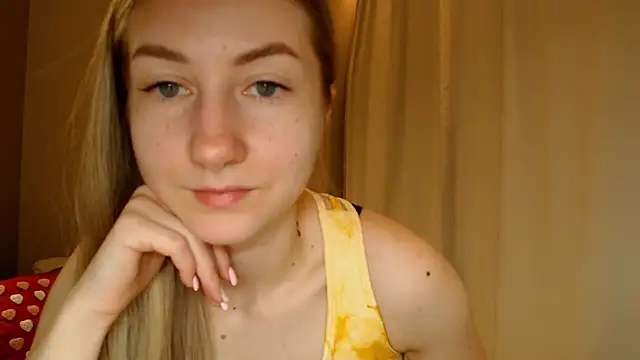 Snapshot of BluueSilk chatting on 27, 2, 2025 BluueSilk online show from 27, 2, 2025