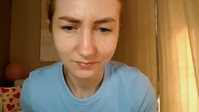 Snapshot of BluueSilk chatting on 4, 3, 2025 BluueSilk online show from 4, 3, 2025