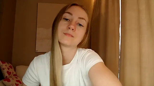 Snapshot of BluueSilk chatting on 17, 3, 2025 BluueSilk online show from 17, 3, 2025