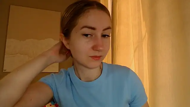 Snapshot of BluueSilk chatting on 19, 3, 2025 BluueSilk online show from 19, 3, 2025