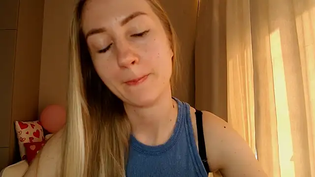 Snapshot of BluueSilk chatting on 20, 3, 2025 BluueSilk online show from 20, 3, 2025