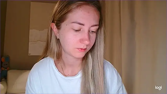 Snapshot of BluueSilk chatting on 9, 9, 2025 BluueSilk online show from 9, 9, 2025