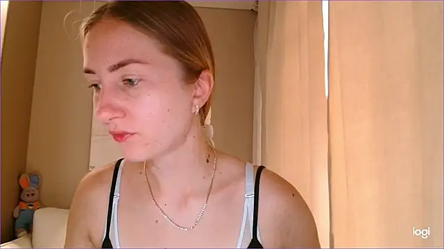 Snapshot of BluueSilk chatting on 13, 9, 2025 BluueSilk online show from 13, 9, 2025