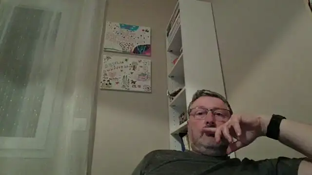 Snapshot of doudou310 chatting on 2, 3, 2026 doudou310 online show from 2, 3, 2026