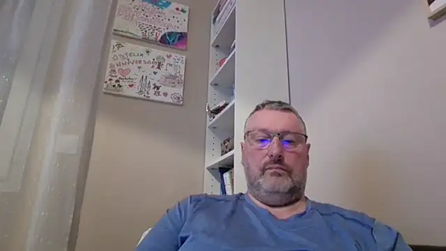 Snapshot of doudou310 chatting on 5, 3, 2026 doudou310 online show from 5, 3, 2026