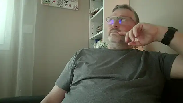 Snapshot of doudou310 chatting on 20, 3, 2026 doudou310 online show from 20, 3, 2026