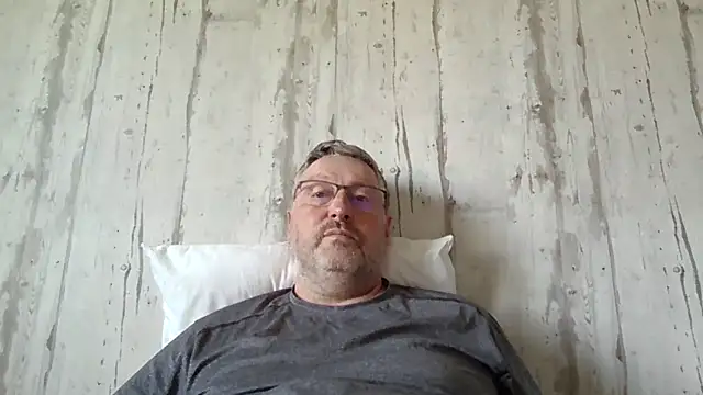 Snapshot of doudou310 chatting on 4, 4, 2026 doudou310 online show from 4, 4, 2026