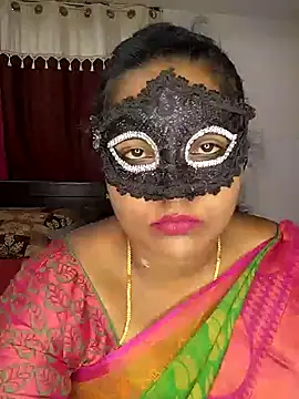 Snapshot of Tamil_Shalini12 chatting on 9, 5, 2026 Tamil Shalini12 online show from 9, 5, 2026