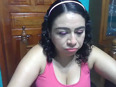 Snapshot of DalilahMx chatting on 23, 6, 2026 DalilahMx online show from 23, 6, 2026
