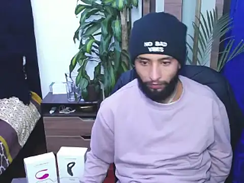 Snapshot of _noahdiaz chatting on 21, 2, 2026 noahdiaz online show from 21, 2, 2026