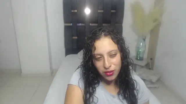 Snapshot of Barbara_D_Valencia chatting on 1, 6, 2026 Barbara D Valencia online show from 1, 6, 2026