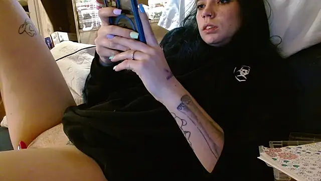 Snapshot of ahungkittykat chatting on 25, 3, 2026 ahungkittykat online show from 25, 3, 2026