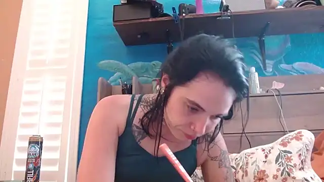 Snapshot of ahungkittykat chatting on 19, 4, 2026 ahungkittykat online show from 19, 4, 2026