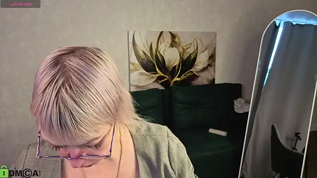 Ann Annise online show from 25, 2, 2026