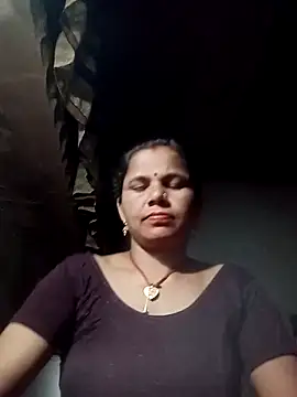 Snapshot of Pooja_sahu chatting on 19, 5, 2026 Pooja sahu online show from 19, 5, 2026