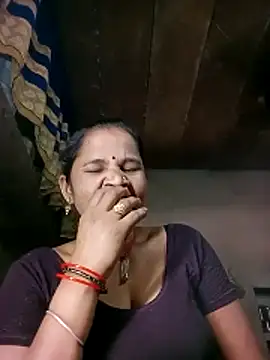 Snapshot of Pooja_sahu chatting on 29, 5, 2026 Pooja sahu online show from 29, 5, 2026