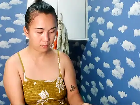 Kitty Bear02 online show from 26, 2, 2026