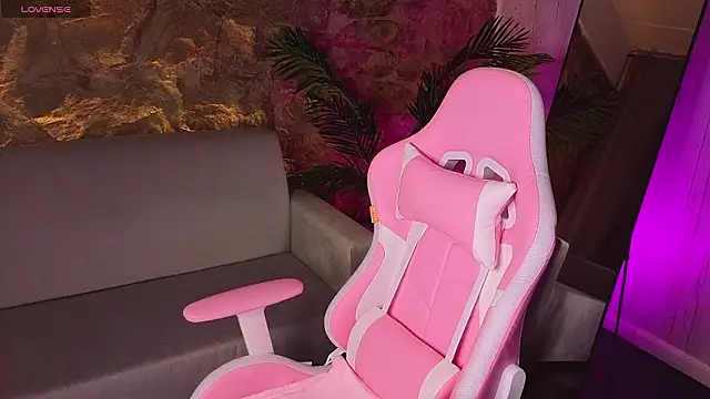 Snapshot of Candy_Lir chatting on 14, 2, 2026 Candy Lir online show from 14, 2, 2026