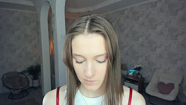 Snapshot of LianneBynon chatting on 26, 6, 2026 LianneBynon online show from 26, 6, 2026