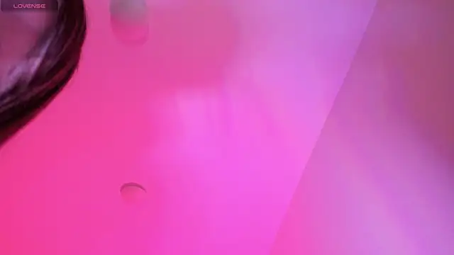 Vega Taylor online show from 31, 3, 2026