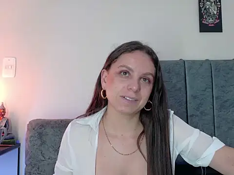 NatalyGuzman26 online show from 22, 3, 2026