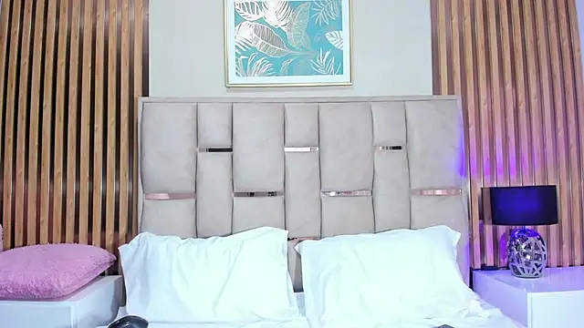 Snapshot of emma_evanss__ chatting on 25, 2, 2026 emma evanss online show from 25, 2, 2026