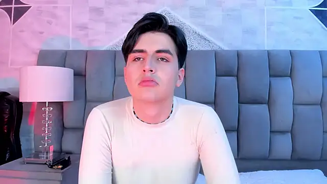 Snapshot of noahWolff_ chatting on 24, 2, 2026 noahWolff online show from 24, 2, 2026