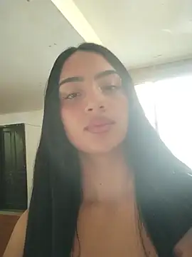 Snapshot of cynliu chatting on 17, 7, 2026 cynliu online show from 17, 7, 2026