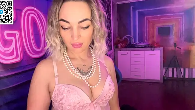 Snapshot of Vellora_ chatting on 22, 5, 2026 Vellora online show from 22, 5, 2026