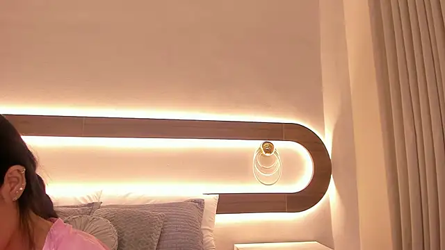 Violeta sum online show from 30, 3, 2026