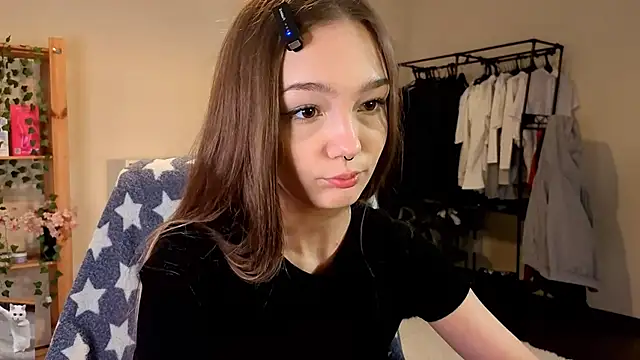 HoneyComfy online show from 3, 4, 2026