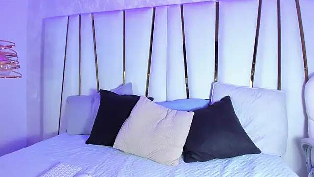 Snapshot of SofiaGlow_ chatting on 12, 2, 2026 SofiaGlow online show from 12, 2, 2026