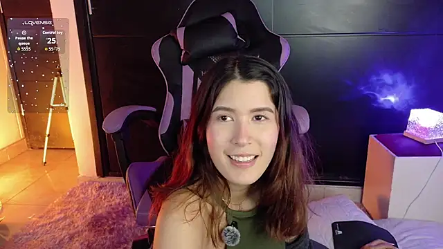 emicute  online show from 3, 2, 2026