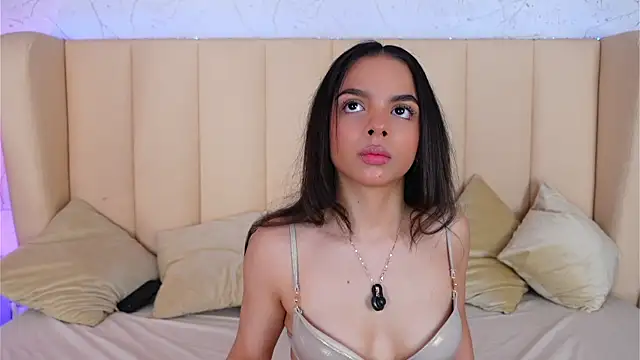 Snapshot of BambiRoses chatting on 2, 3, 2026 BambiRoses online show from 2, 3, 2026