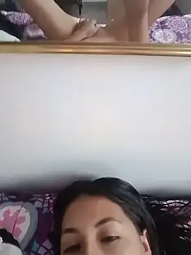 Snapshot of caramelo_fly chatting on 16, 5, 2026 caramelo fly online show from 16, 5, 2026