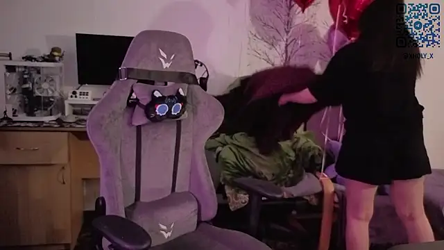 Snapshot of Holy_Kveta chatting on 20, 2, 2026 Holy Kveta online show from 20, 2, 2026