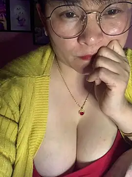 Snapshot of Star-sweet01 chatting on 4, 2, 2026 Star-sweet01 online show from 4, 2, 2026