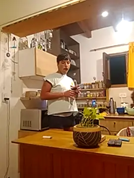 LuxuCum online show from 3, 2, 2026