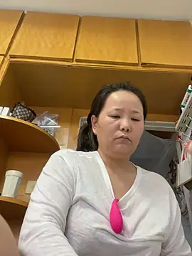 Youyou 12 online show from 16, 4, 2026