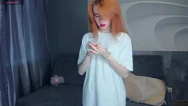 Snapshot of TarynPalek chatting on 10, 7, 2026 TarynPalek online show from 10, 7, 2026