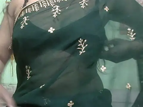 Snapshot of Angelishere01 chatting on 8, 2, 2026 Angelishere01 online show from 8, 2, 2026